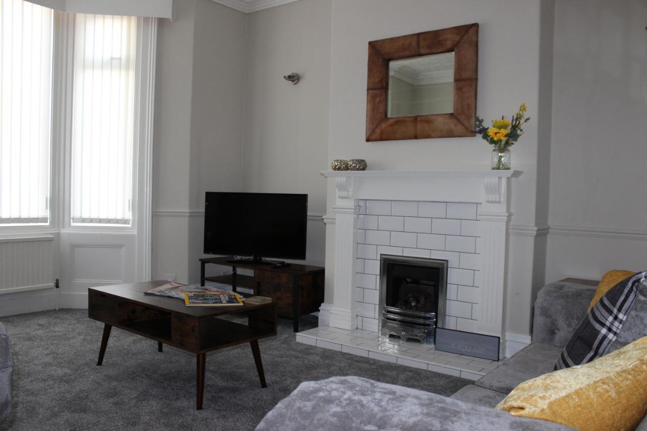 Holiday home The Hampton Beautiful 3 Bedroom House With Conservatory & Garden *