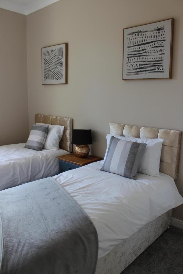 Holiday home The Hampton Beautiful 3 Bedroom House With Conservatory & Garden
